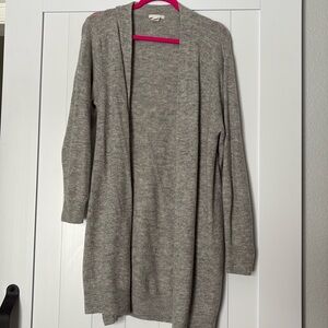 H&M gray cardigan